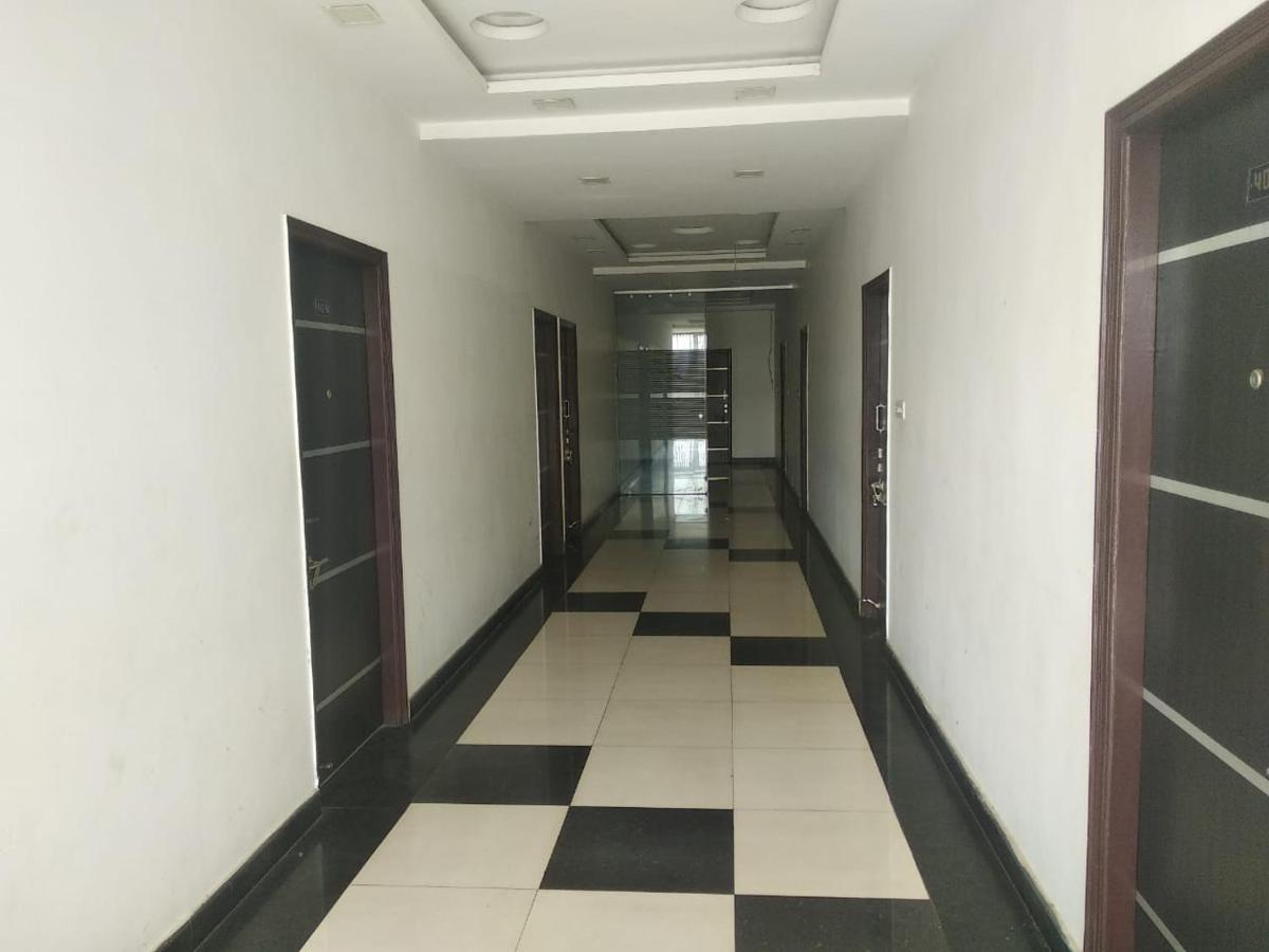 Negi'S Grand By Wb Hotels Kanpur Eksteriør billede